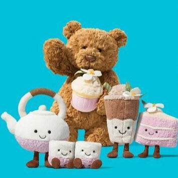 Amuseables Yulan Taro Cake